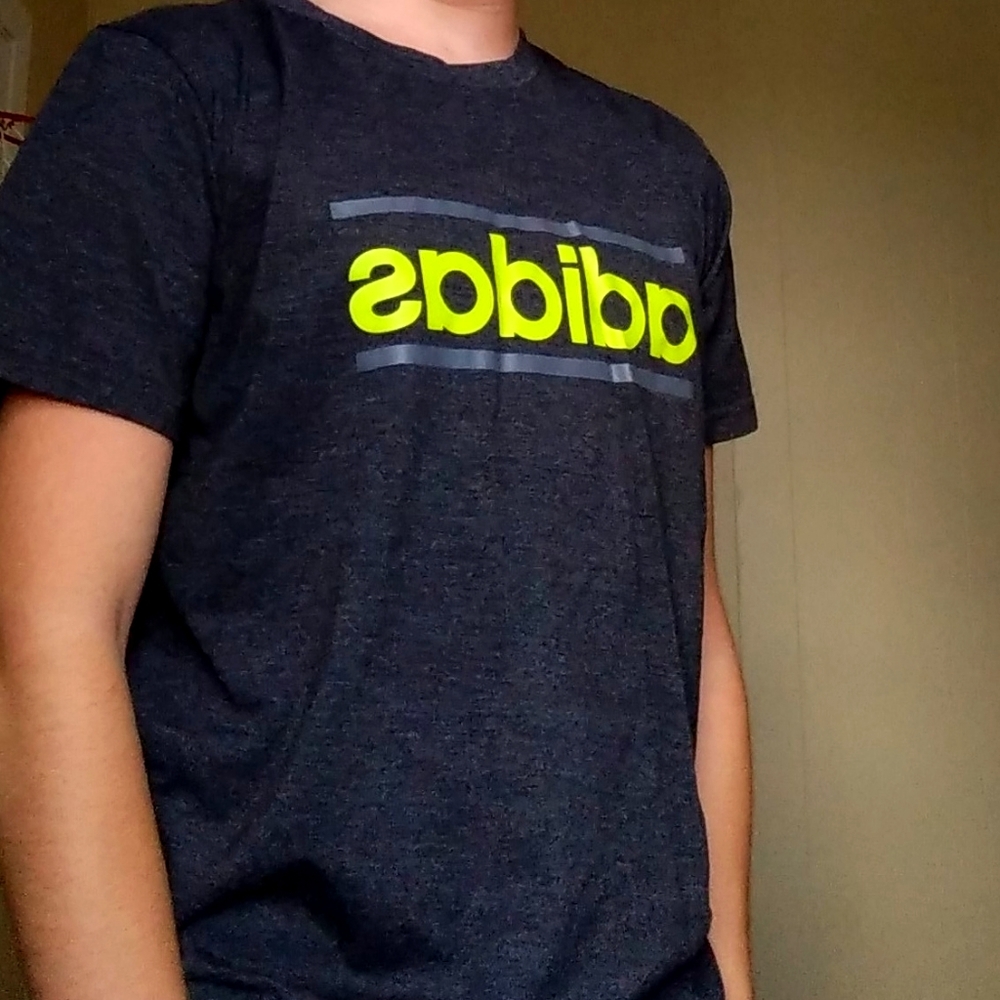 Adidas t shirt